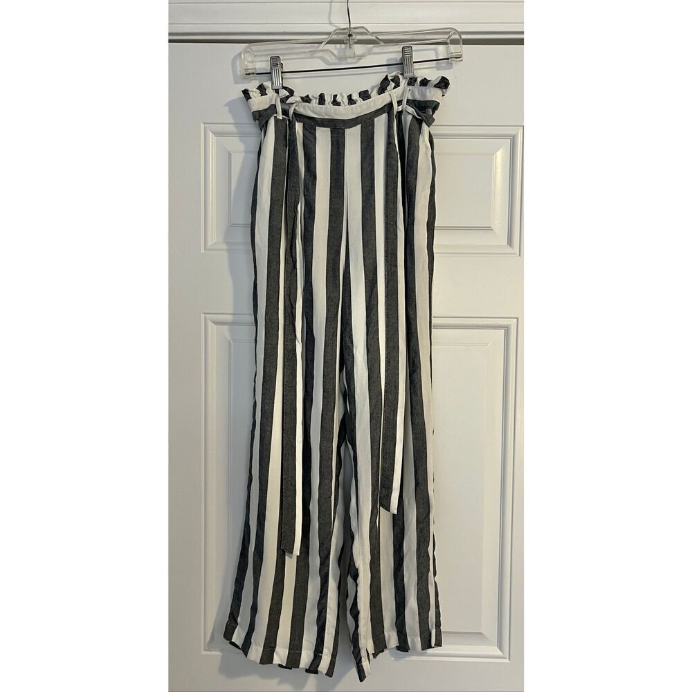 American Eagle Women's Size Medium Gray/ White Stripe Paper Bag Tie Waist  Pants